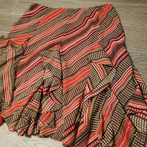 Lauren Ralph Lauren Red Ruffle Skirt Size Large - Picture 4 of 9